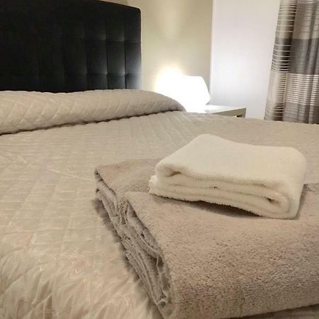 Apartment In Duomo Милано Екстериор снимка
